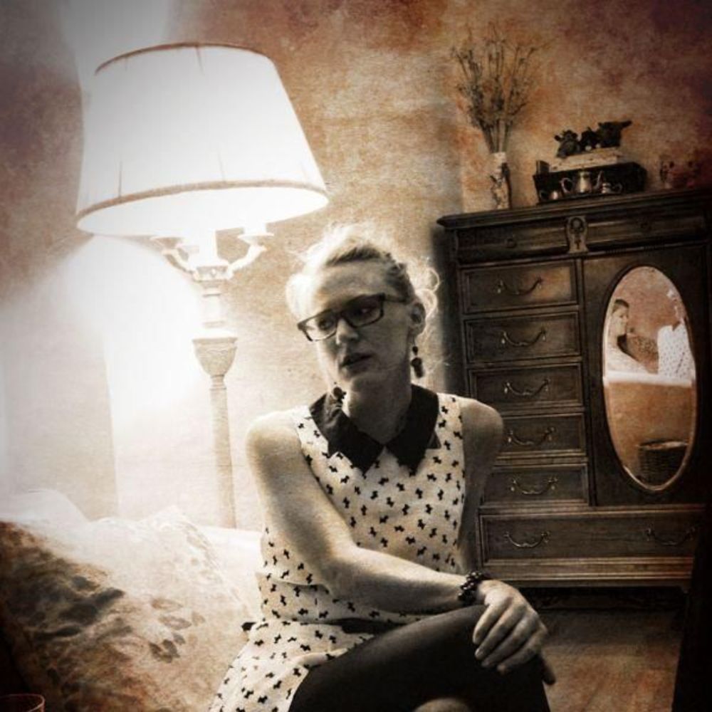 Meet your Posher, Pamela